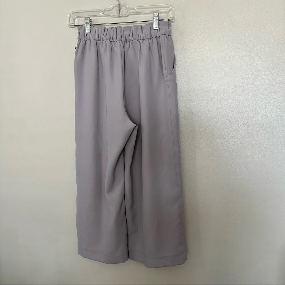 Lululemon Noir Crop Pants